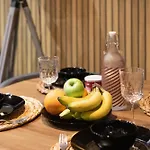 Apartament Hollywood Night-jacuzzi & Private Movie Theater *